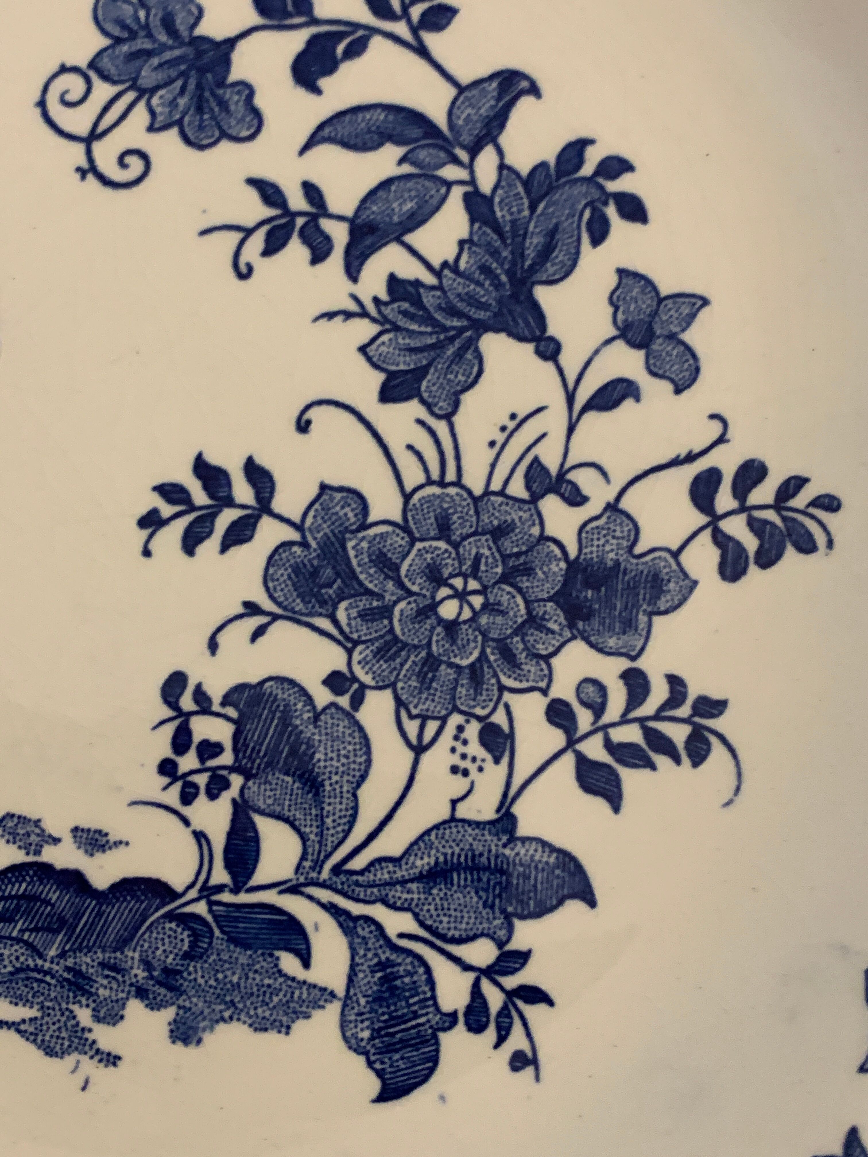 9 assiettes creuses en faïence bleue et blanche de Gien, 1960