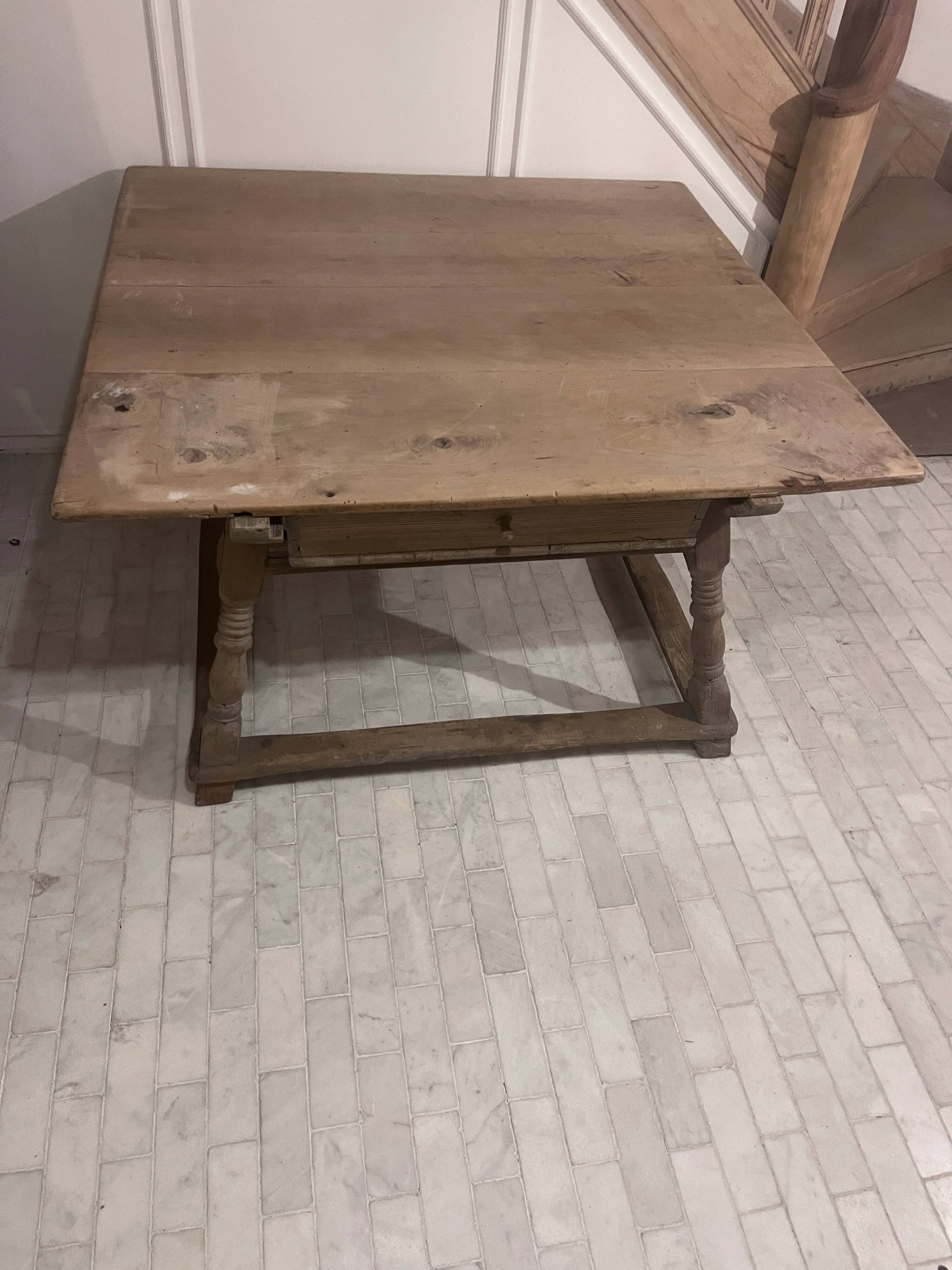 19th-century antique merchant's payment table made of solid wood.