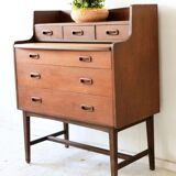 Mid-century curvy dressing table in teak with pull out mirror