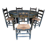 Lot d'une Table peinte avec ses 5 chaises