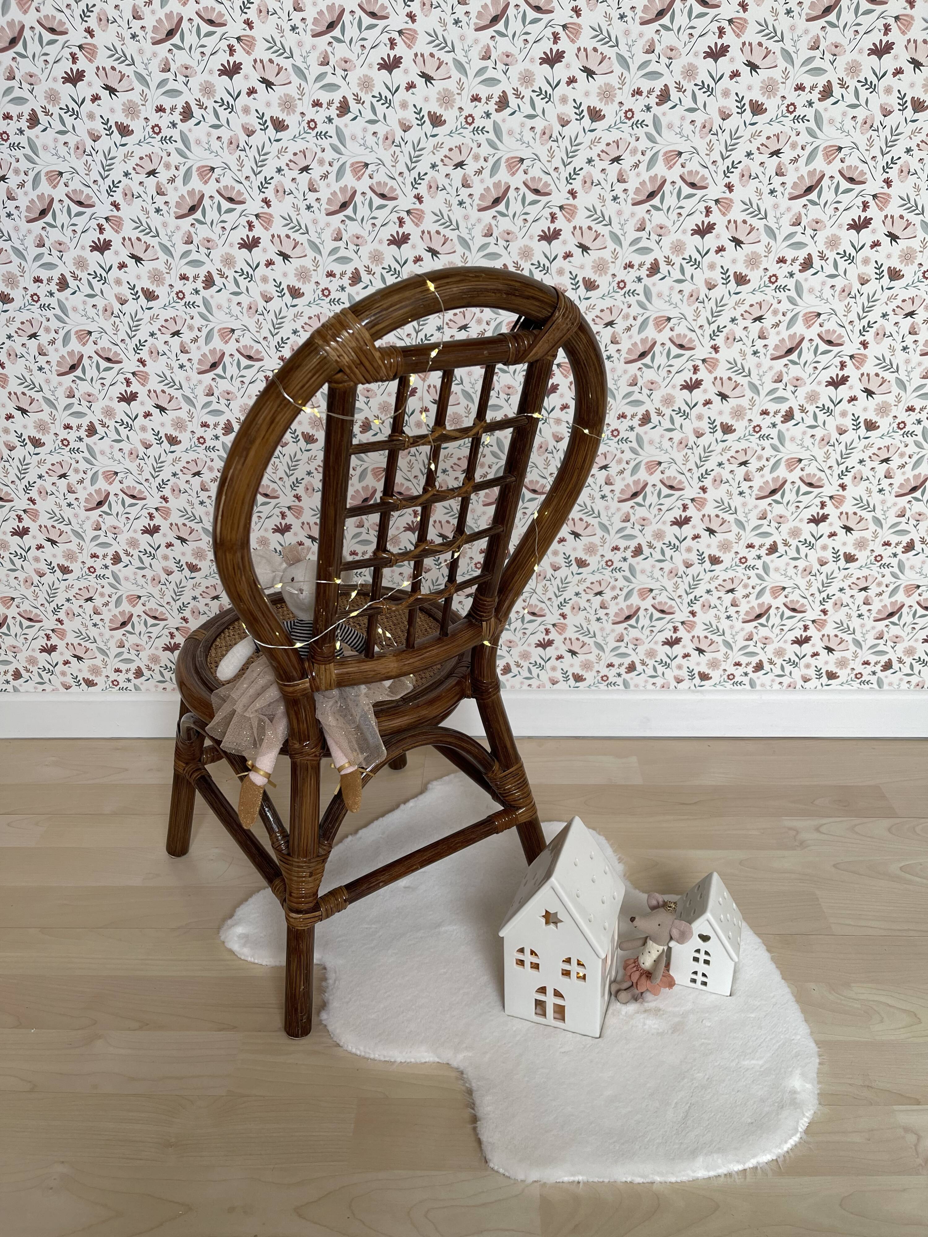 Wicker chair
