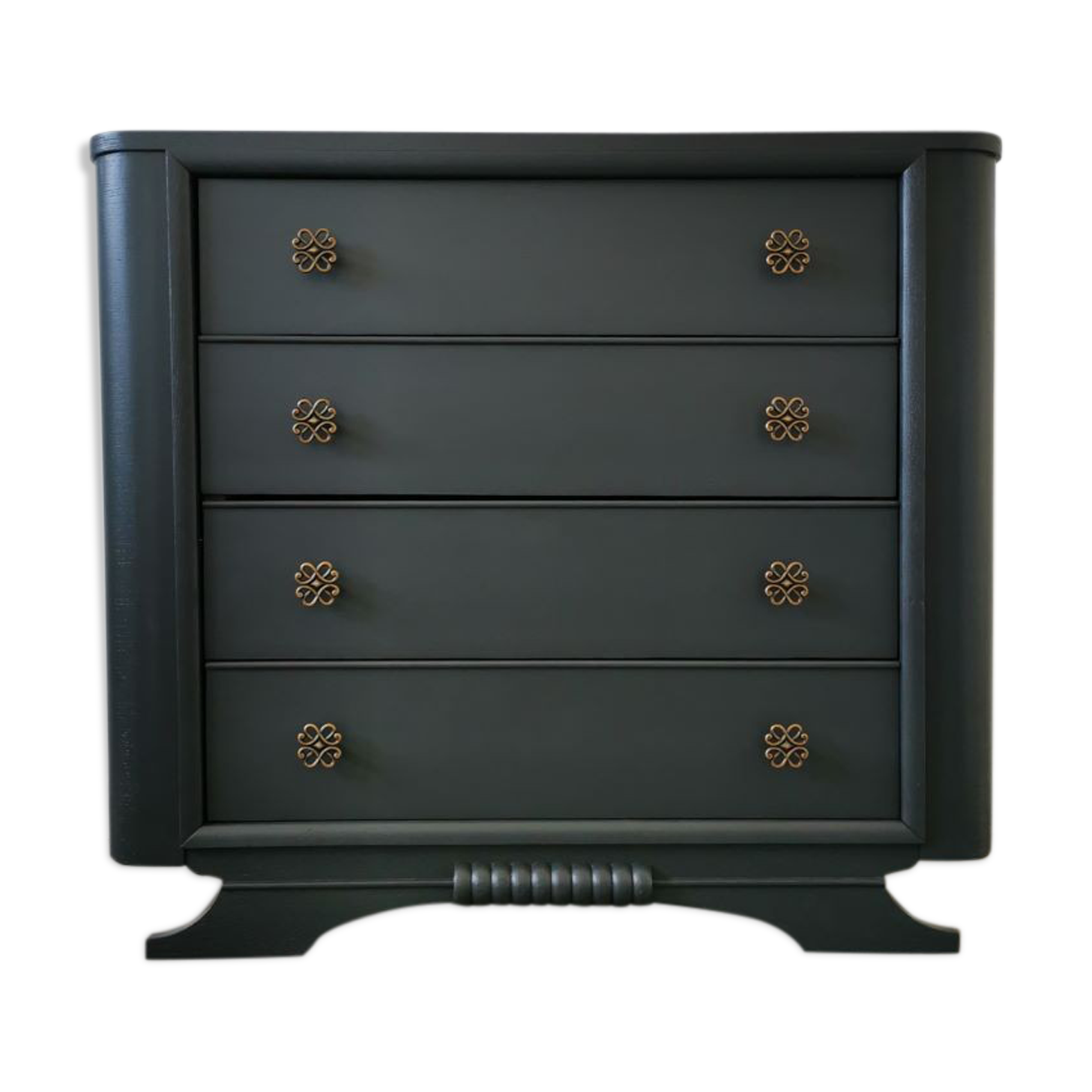 Art Deco dresser