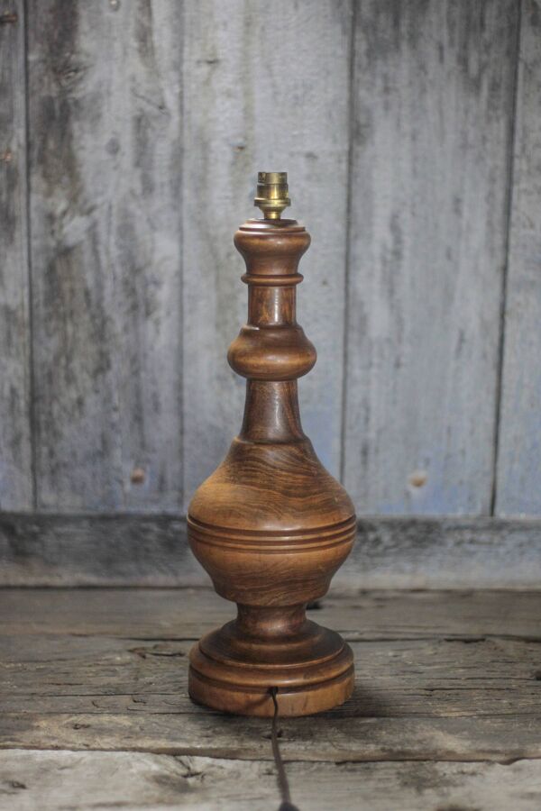Grande lampe bois, pied de lampe bois vintage, lampe à poser, lampe de salo