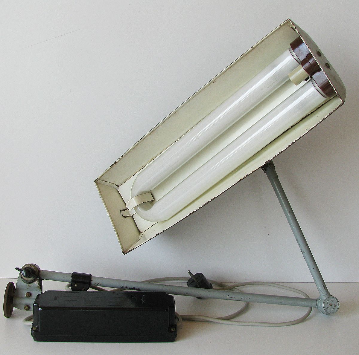 Lampe industrielle vintage de Midgard, années 1950