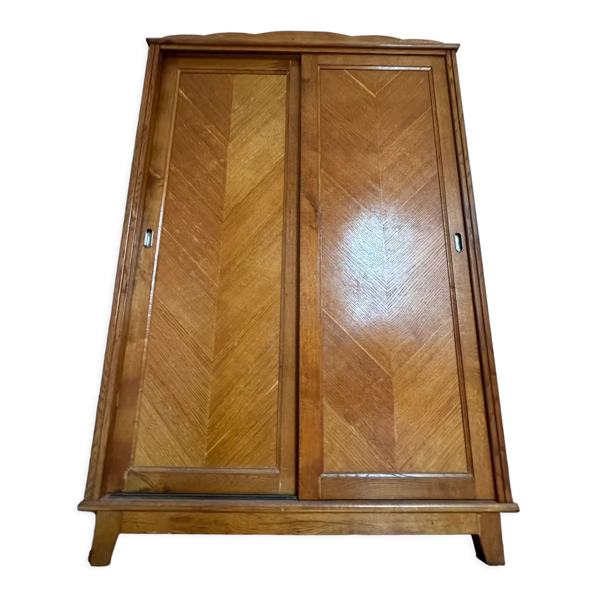 Wardrobe sliding doors