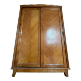 Wardrobe sliding doors