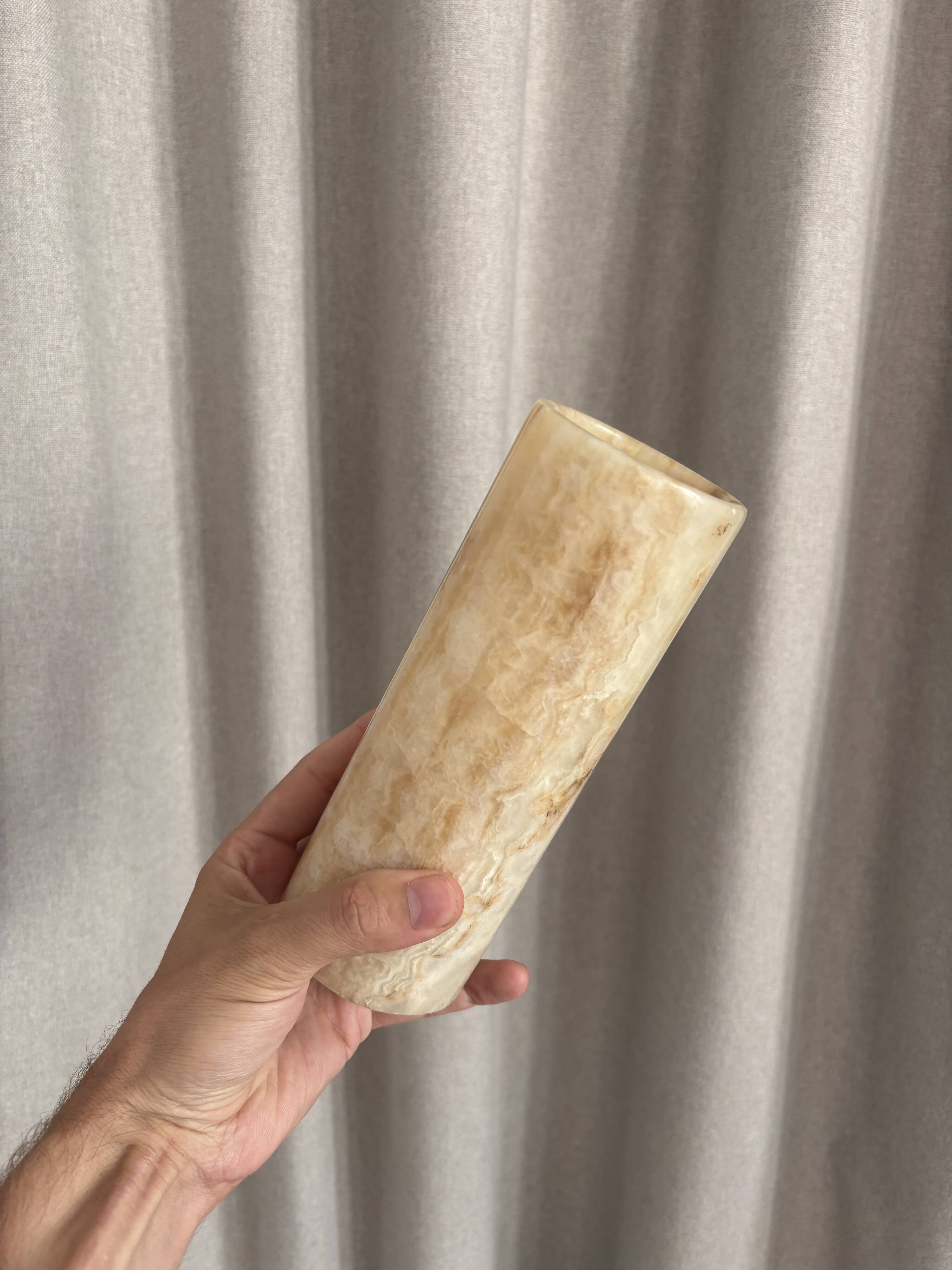 Vintage cylindrical onyx vase