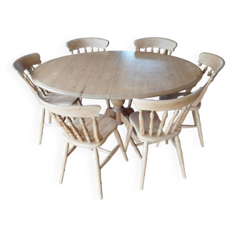 Dining table and 6 chairs: solid spruce