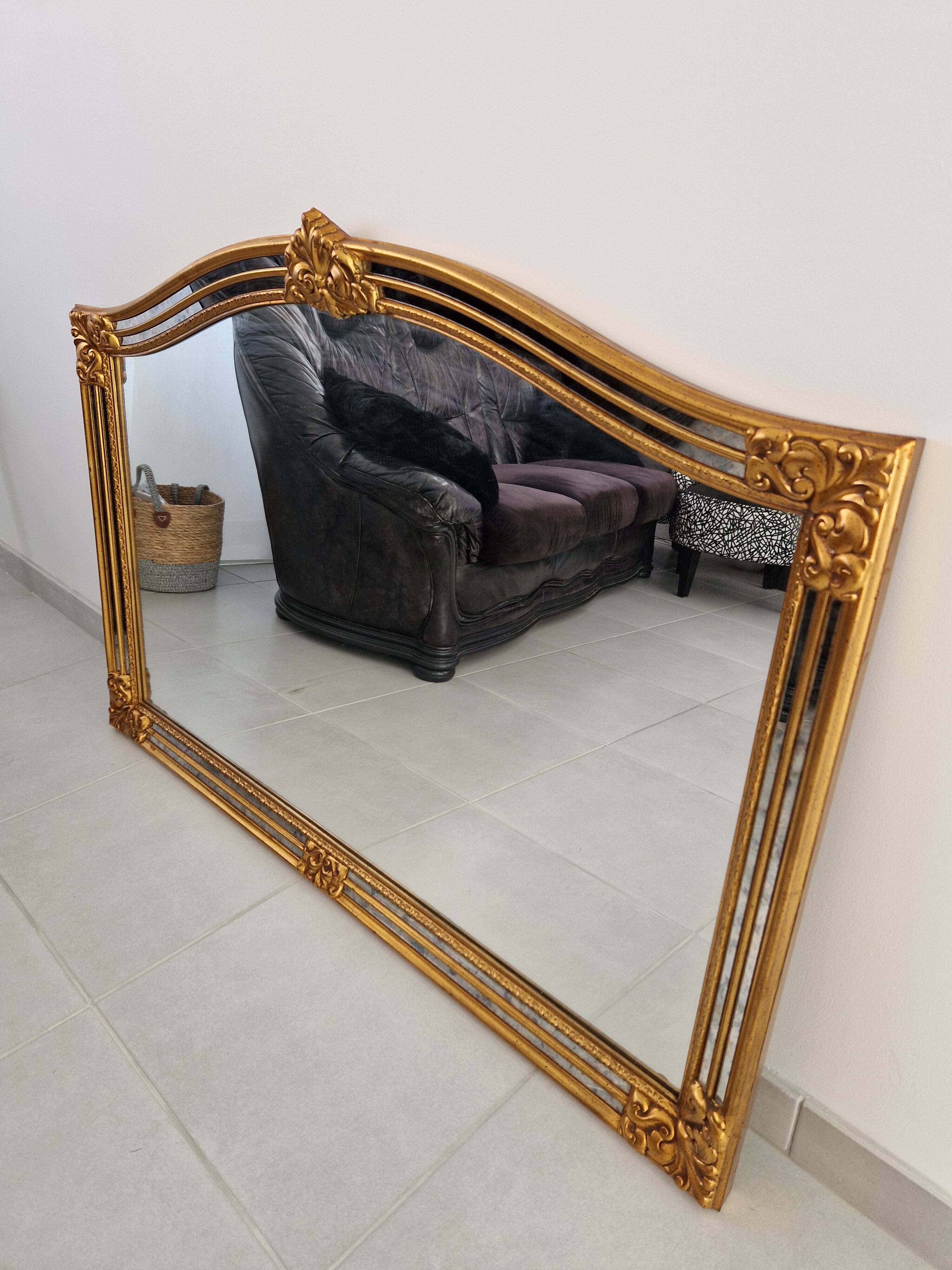 Antique Golden Mirror Deknut Baroque Style