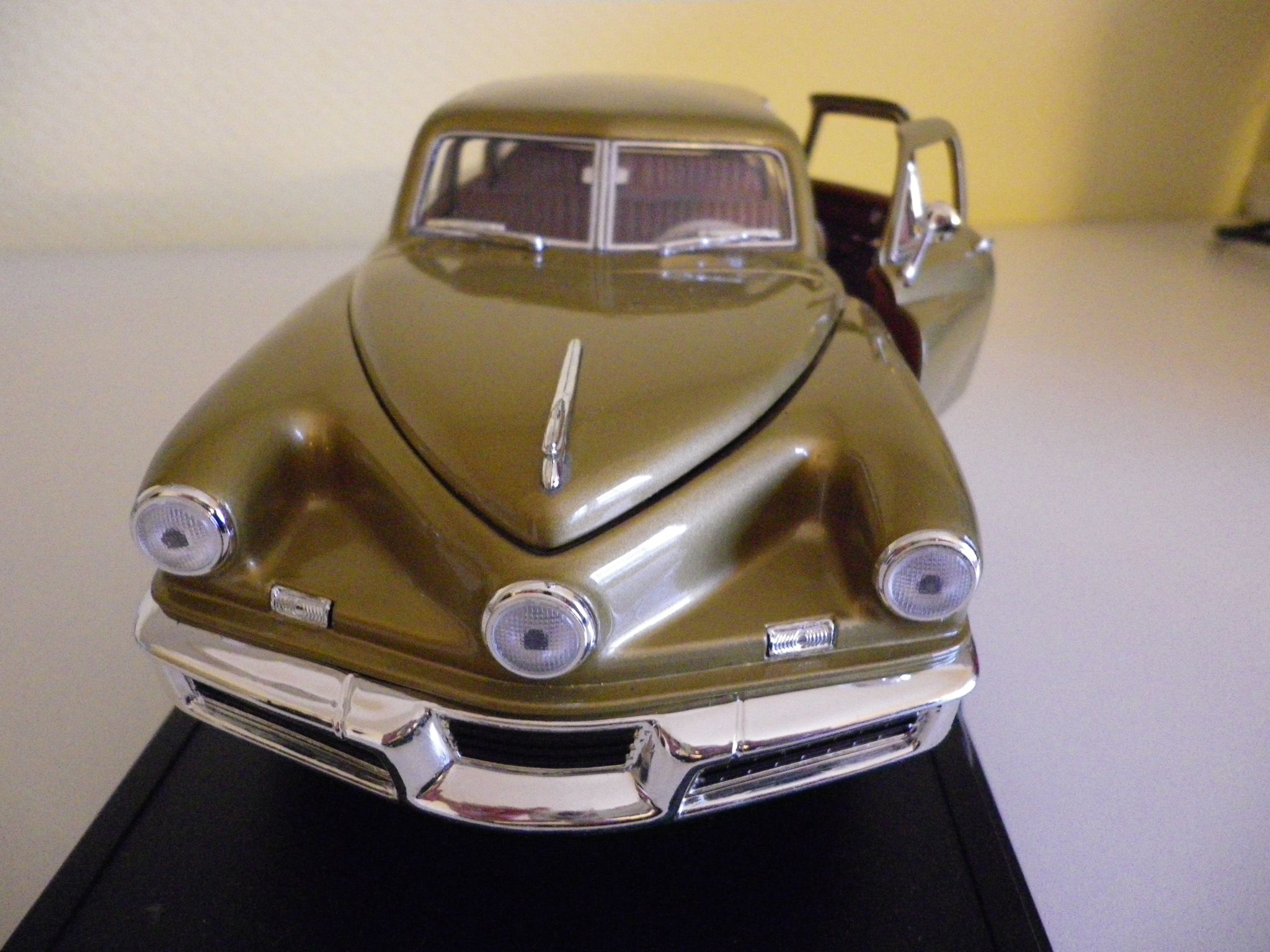 1948 Tucker Torpedo - American Collection Sedan - Original Box
