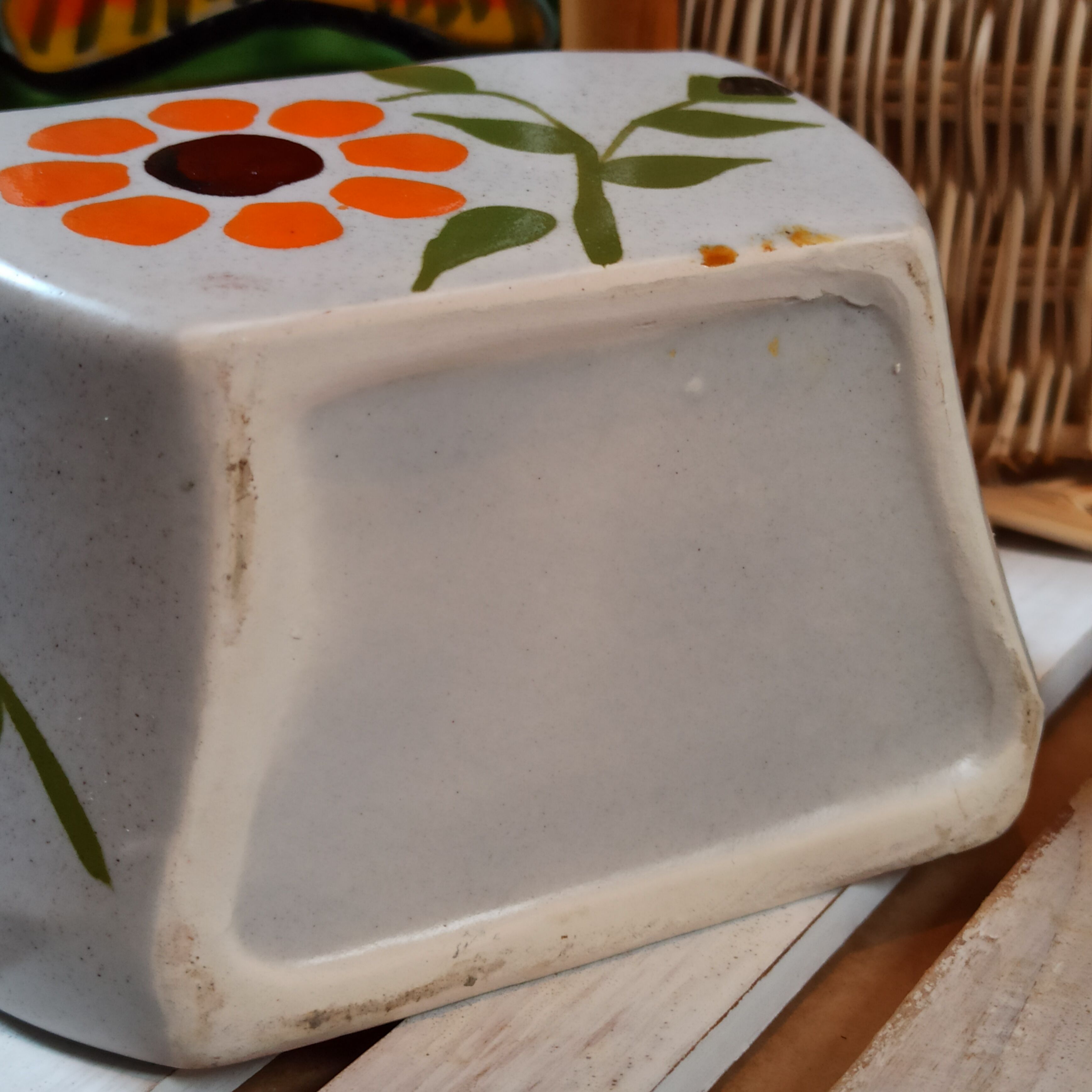 Ceramic wall pot flowers 1970