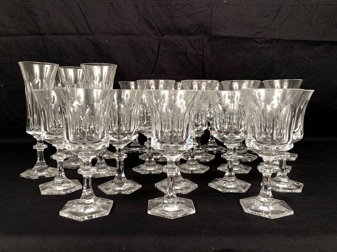 Villeroy & Boch, important service de verres en cristal, modèle Médicis