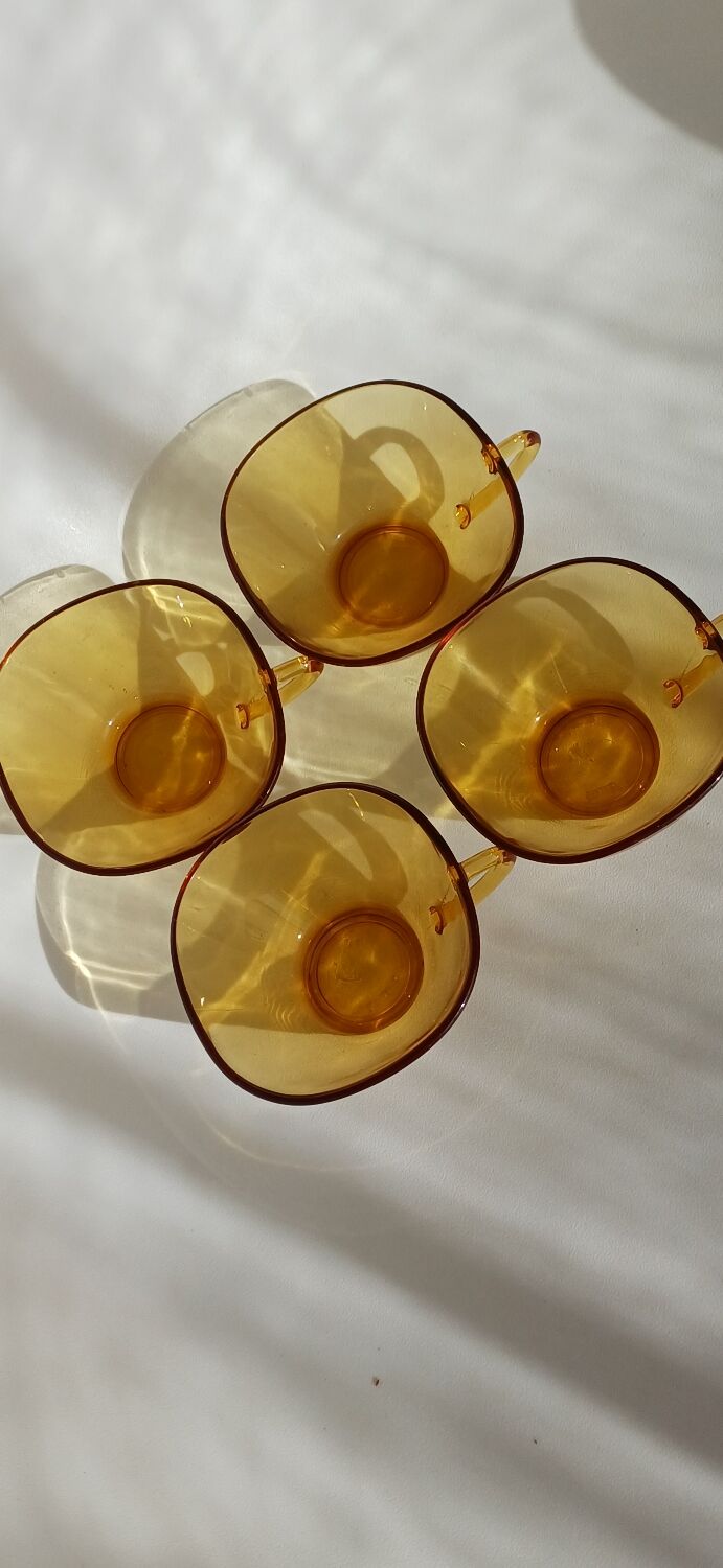 Tasses a café verre
