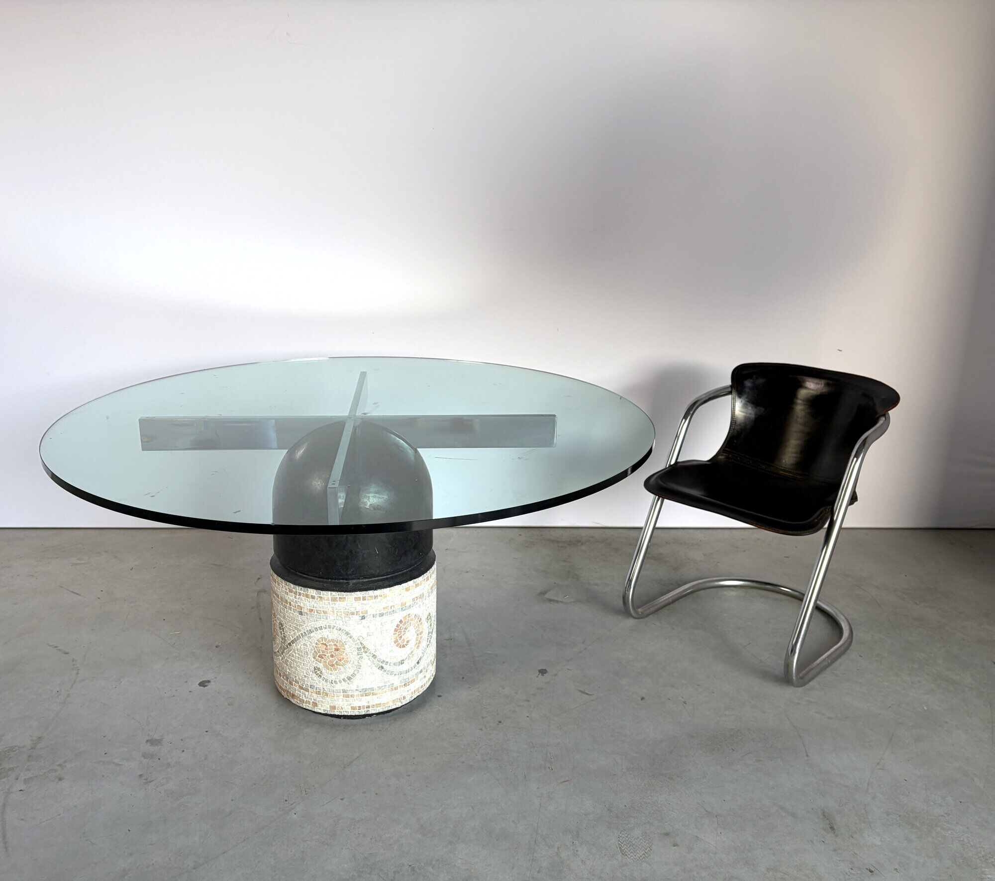 Giovanni Offredi "Paracarro" dining table for Saporiti, 1970s
