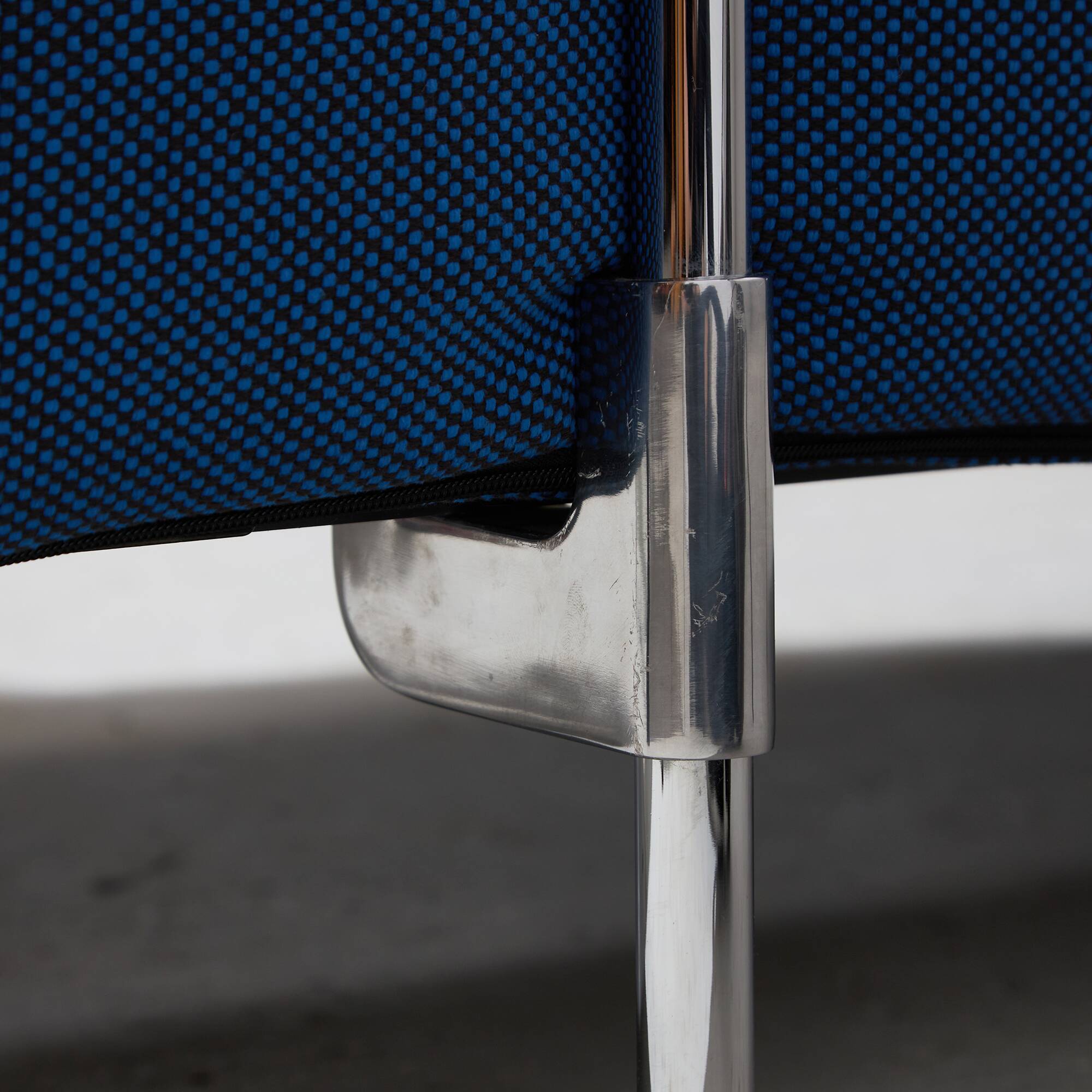 Alcove Xtra High two-seater sofa by Ronan & Erwan Bouroullec for Vitra