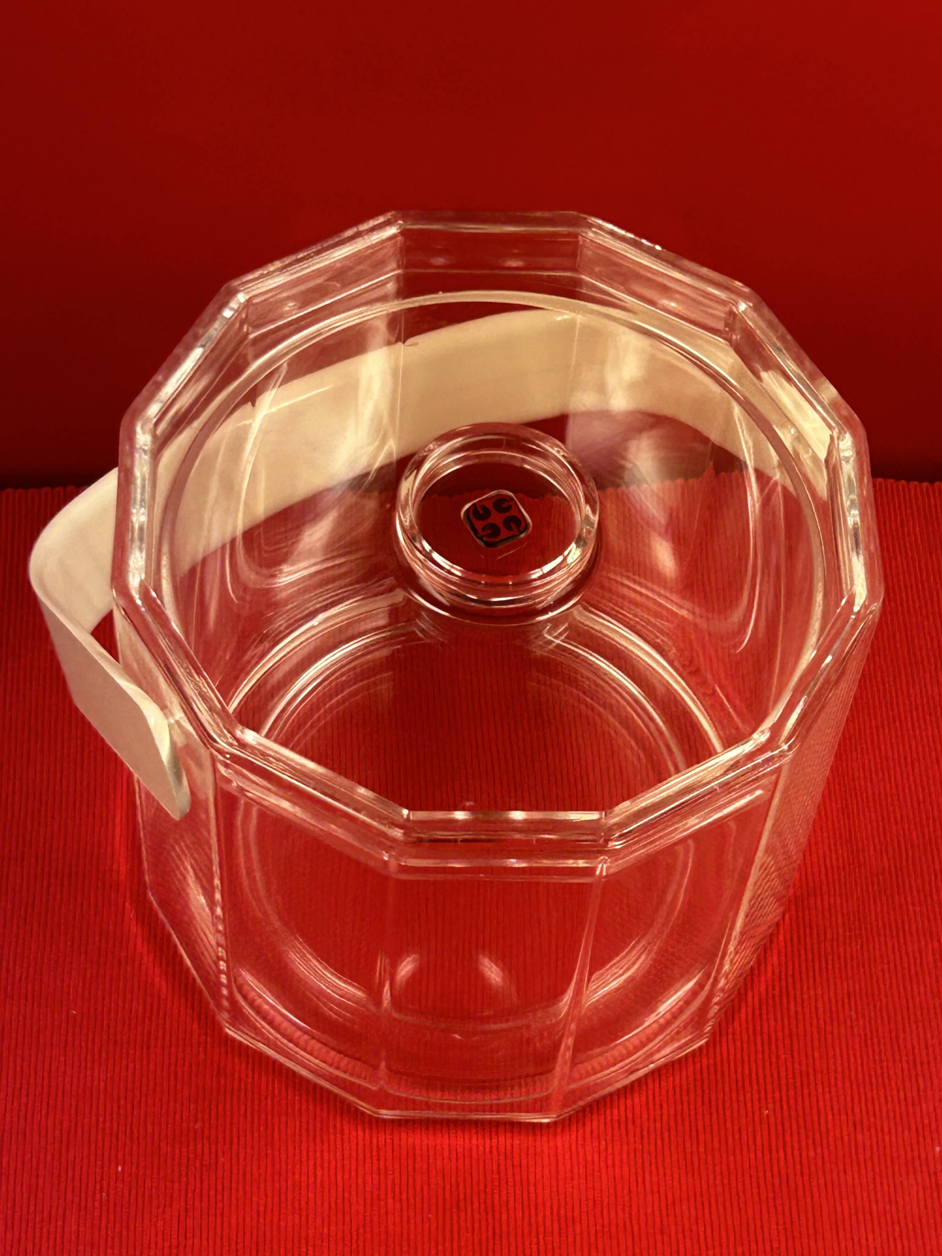 Vintage designer Italian ice bucket signed Guzzini, 1980s Pop.
