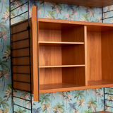 Shelf with string box