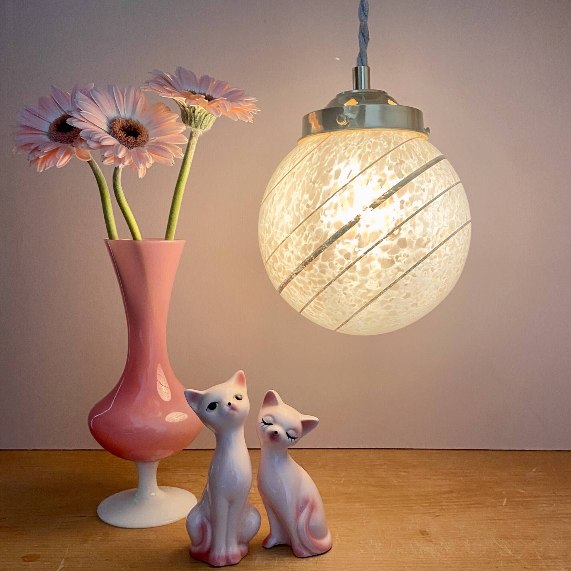 Vintage art deco globe pendant light in pink and gold Clichy glass