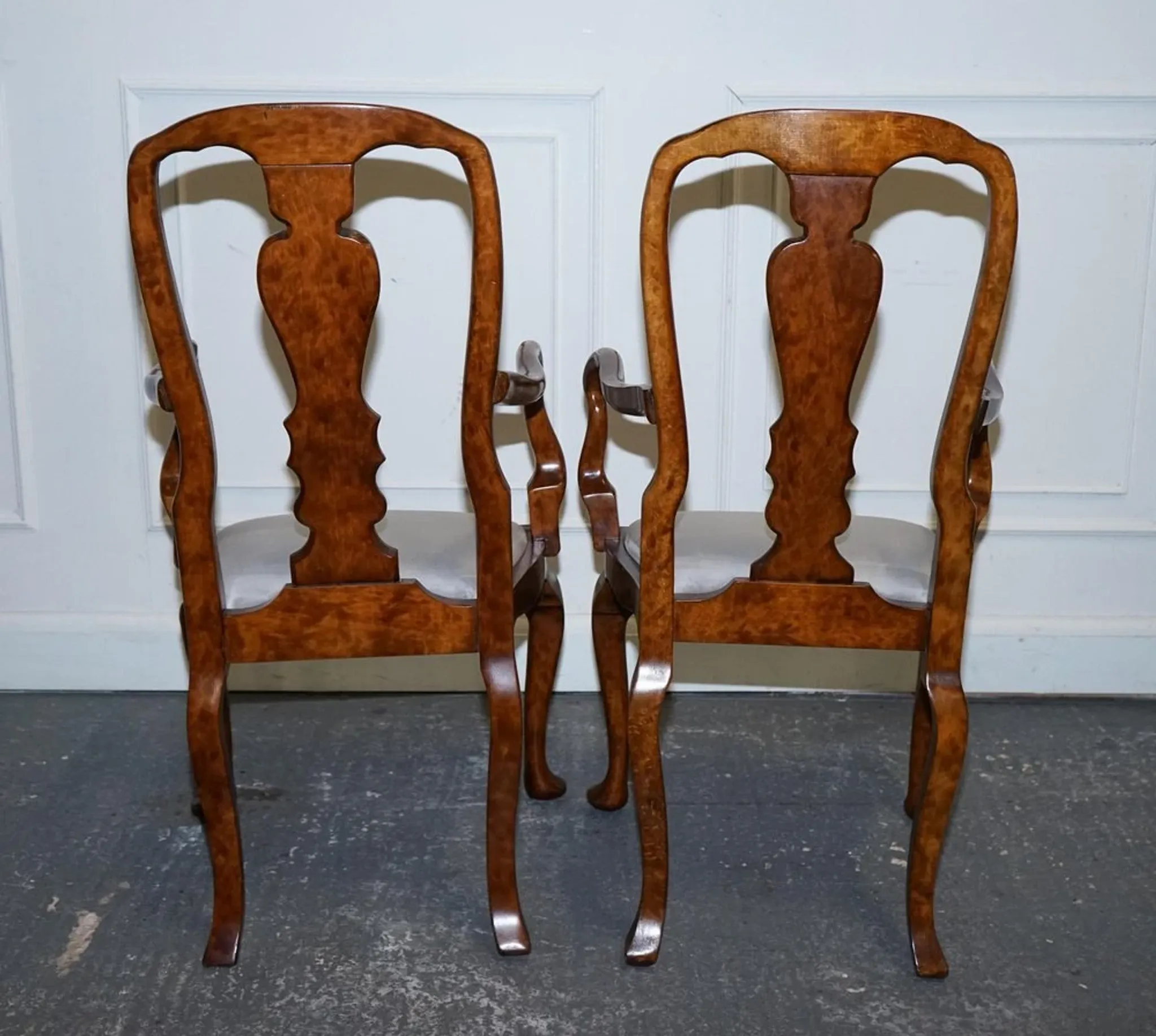 Art Deco Queen Anne Style Armchairs in Walnut Burl, 1920s, Set of 2