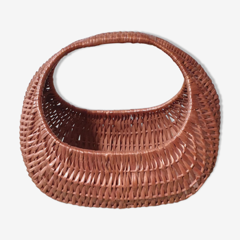 Small wicker basket from the 60s/70s