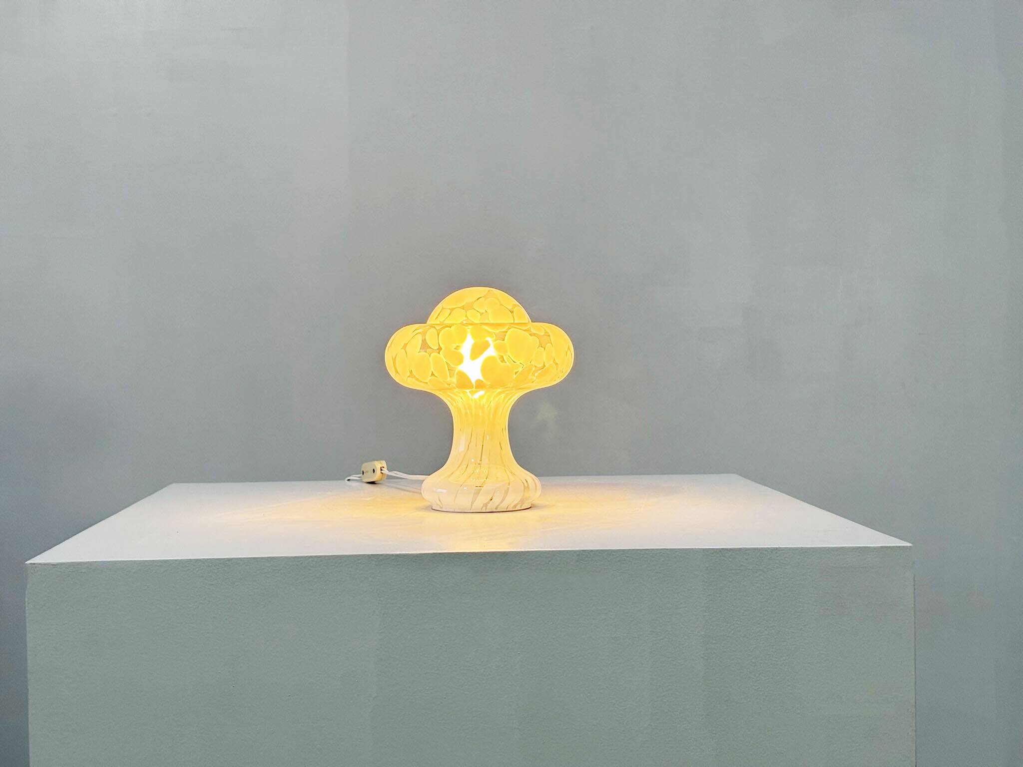 Lampe de table en verre Mazzega