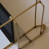 String shelf