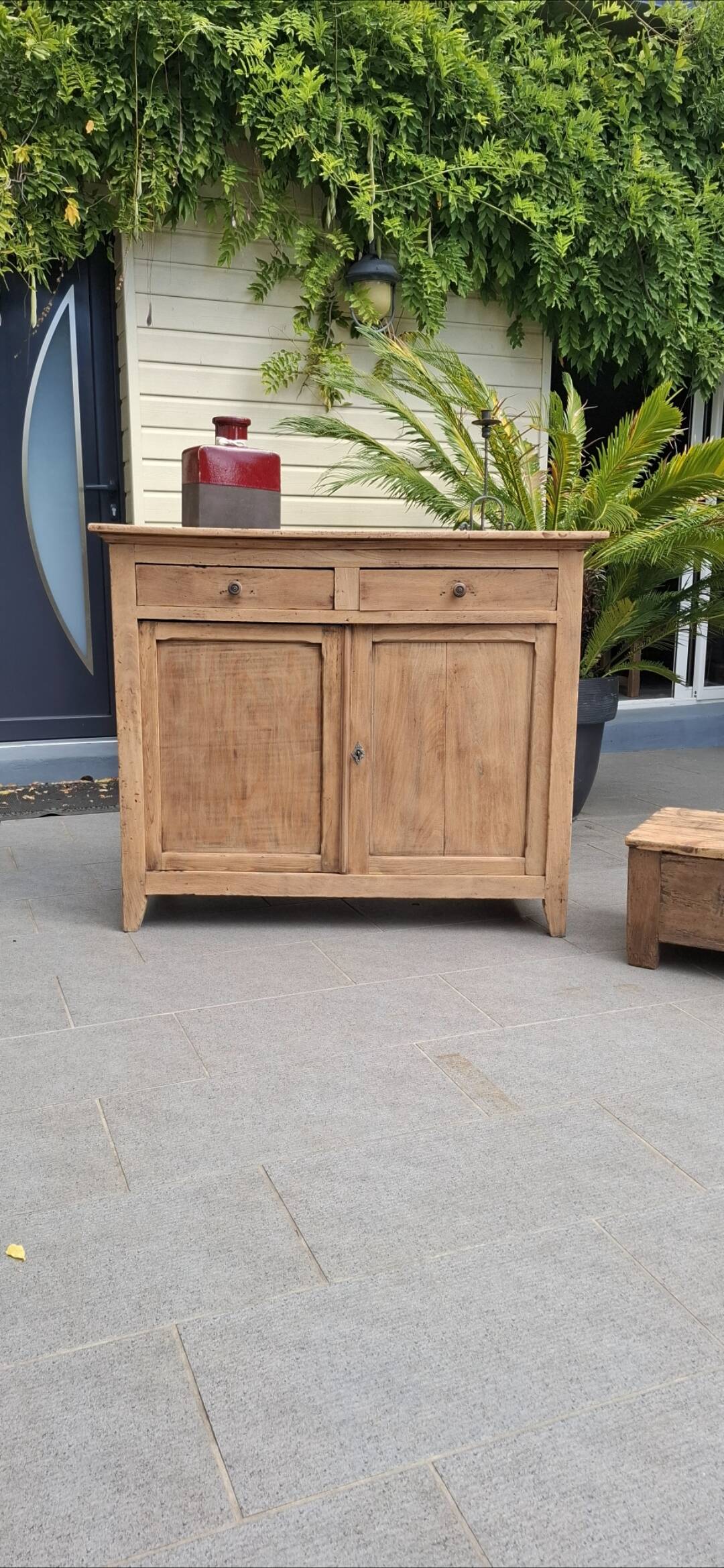 Renovated Parisian buffet