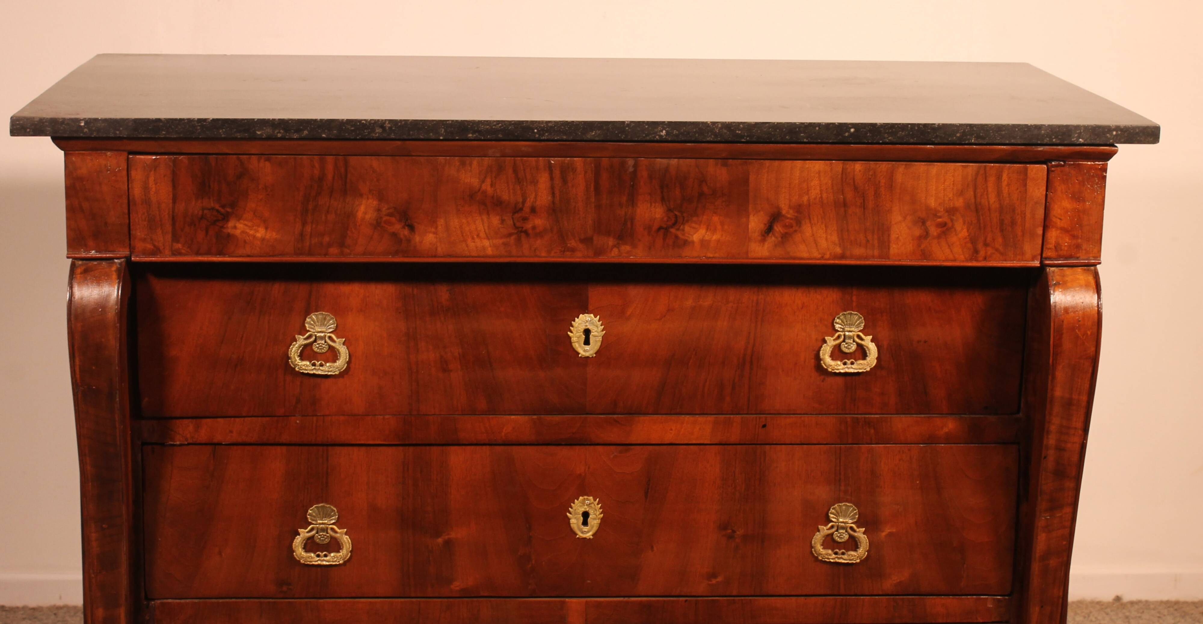 Restoration Period Chest of Drawers in Walnut