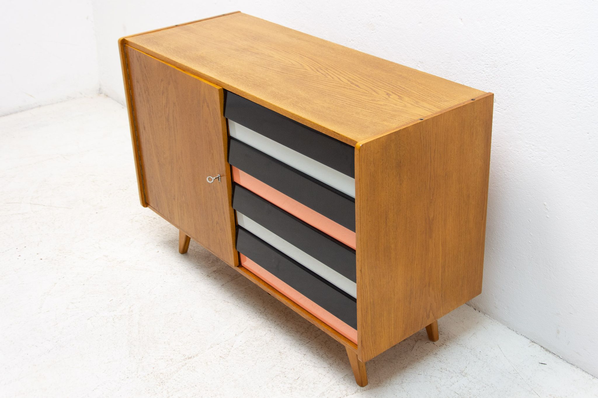 Buffet U-458 by Jiri Jiroutek, Czechoslovakia, 1960´s