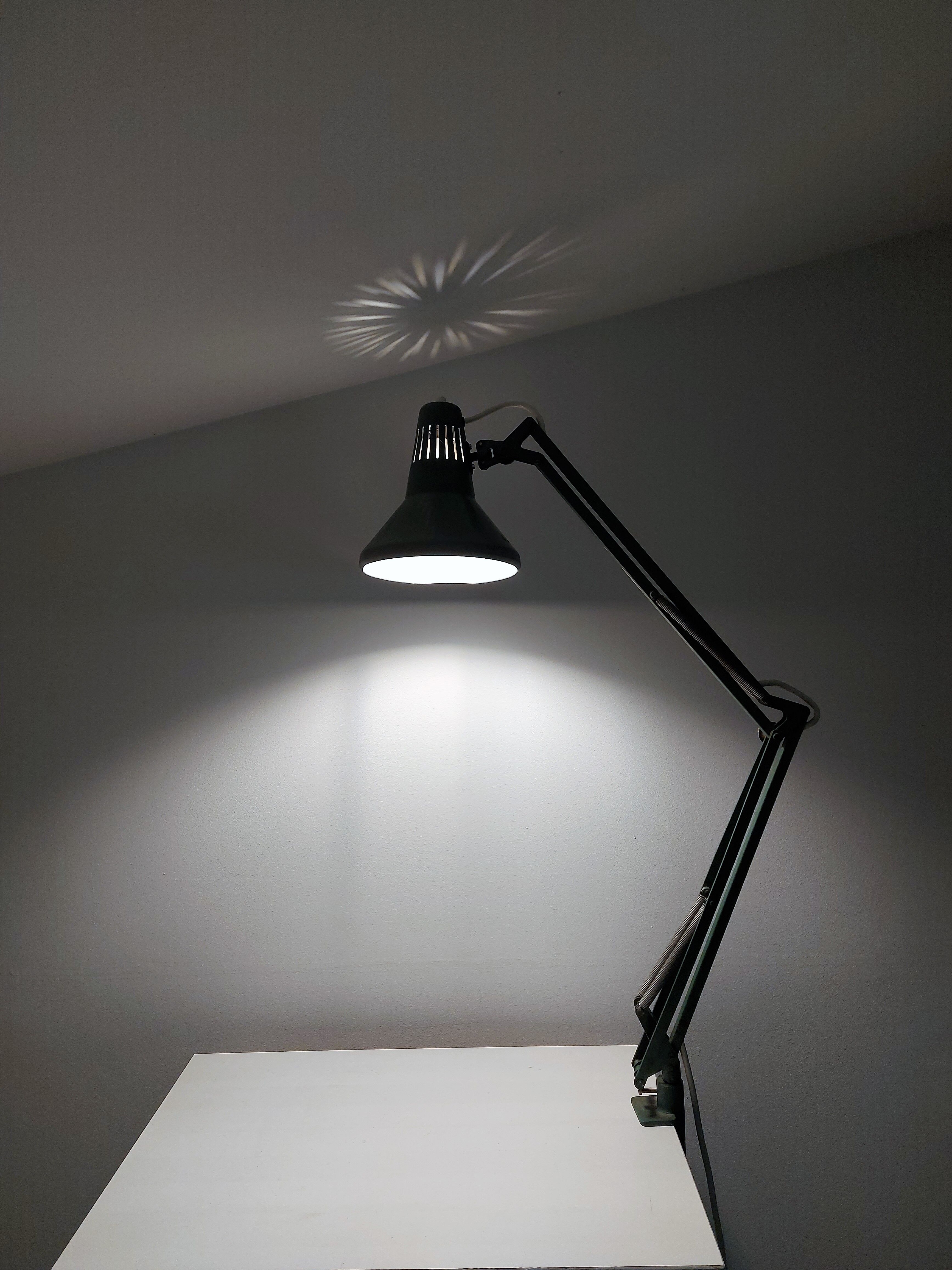 Architect Adjustable Green Swing-Arm Desk Lamp, 1970s