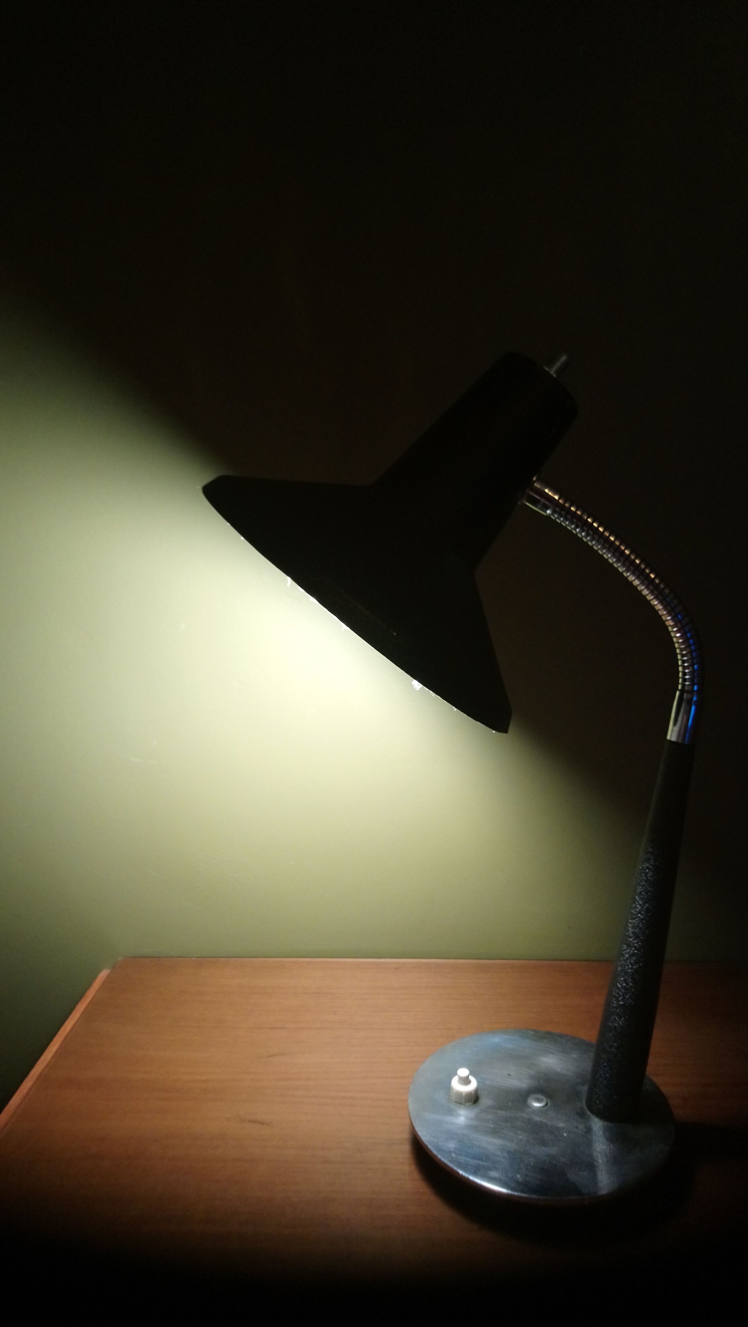 50 black years hammered metal lamp