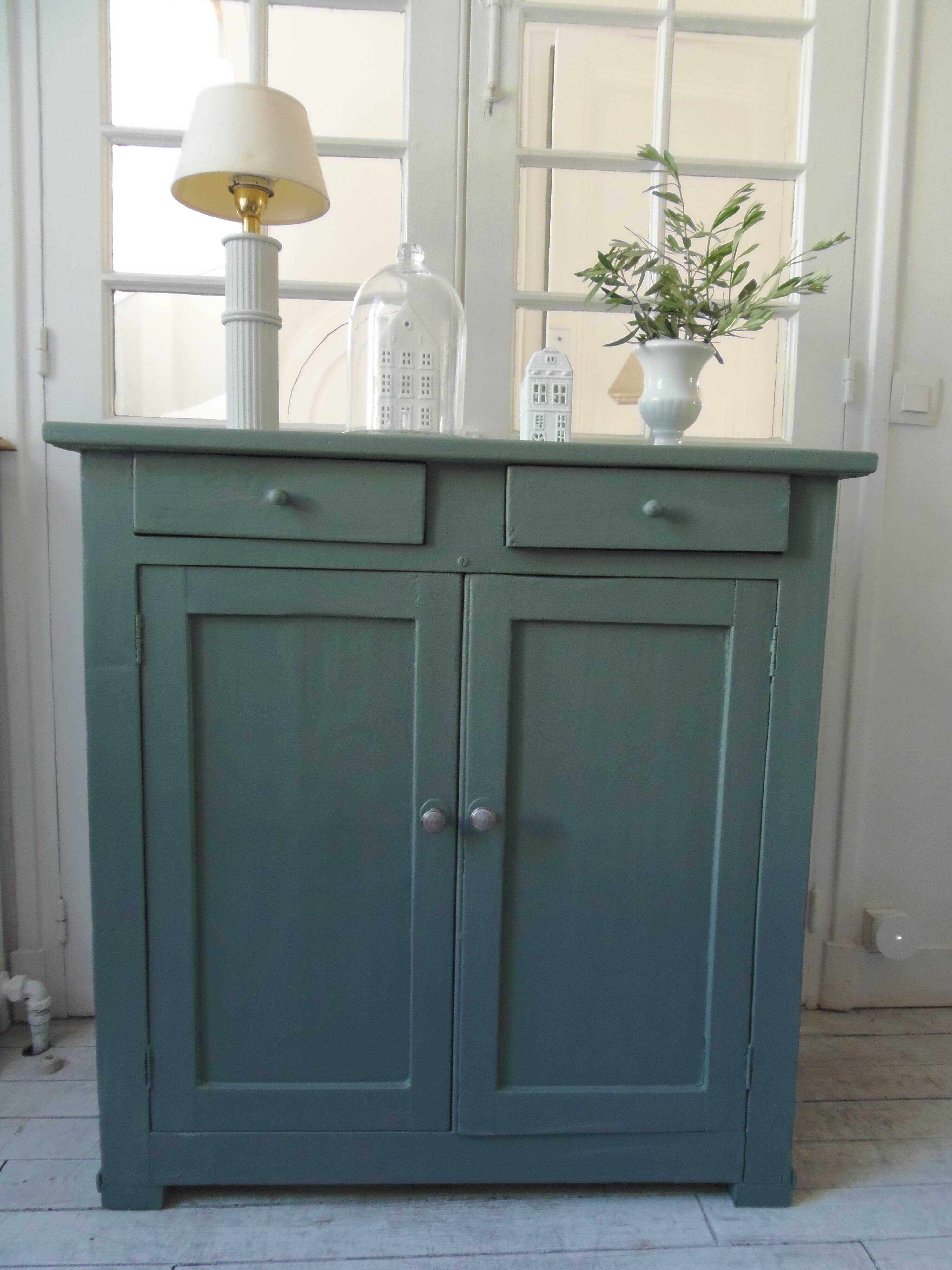 Vintage Parisian sideboard with 2 doors and 2 drawers, re-enchanted in smoky green.