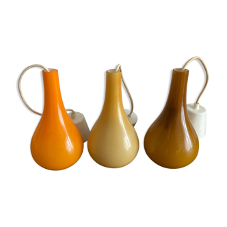 Lot de 3 lampes suspendues des années 70