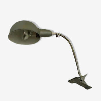 Flexible industrial style desk lamp