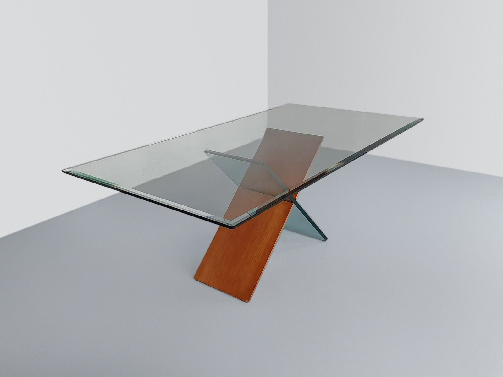 Théorème contemporary dining table by Luigi Gorgoni for Roche Bobois 1980s
