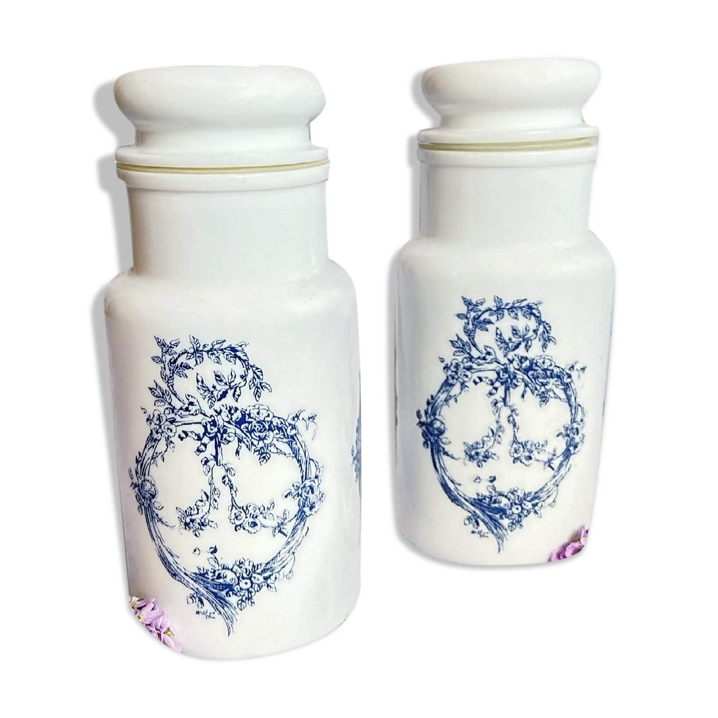 Lot of apothecary jars