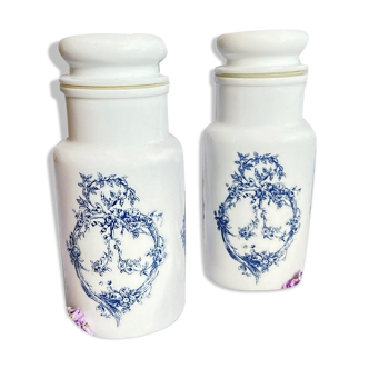 Lot of apothecary jars