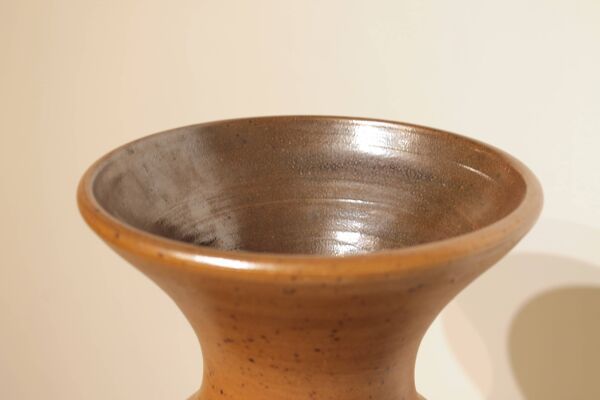 Grand pot en grès pyrité