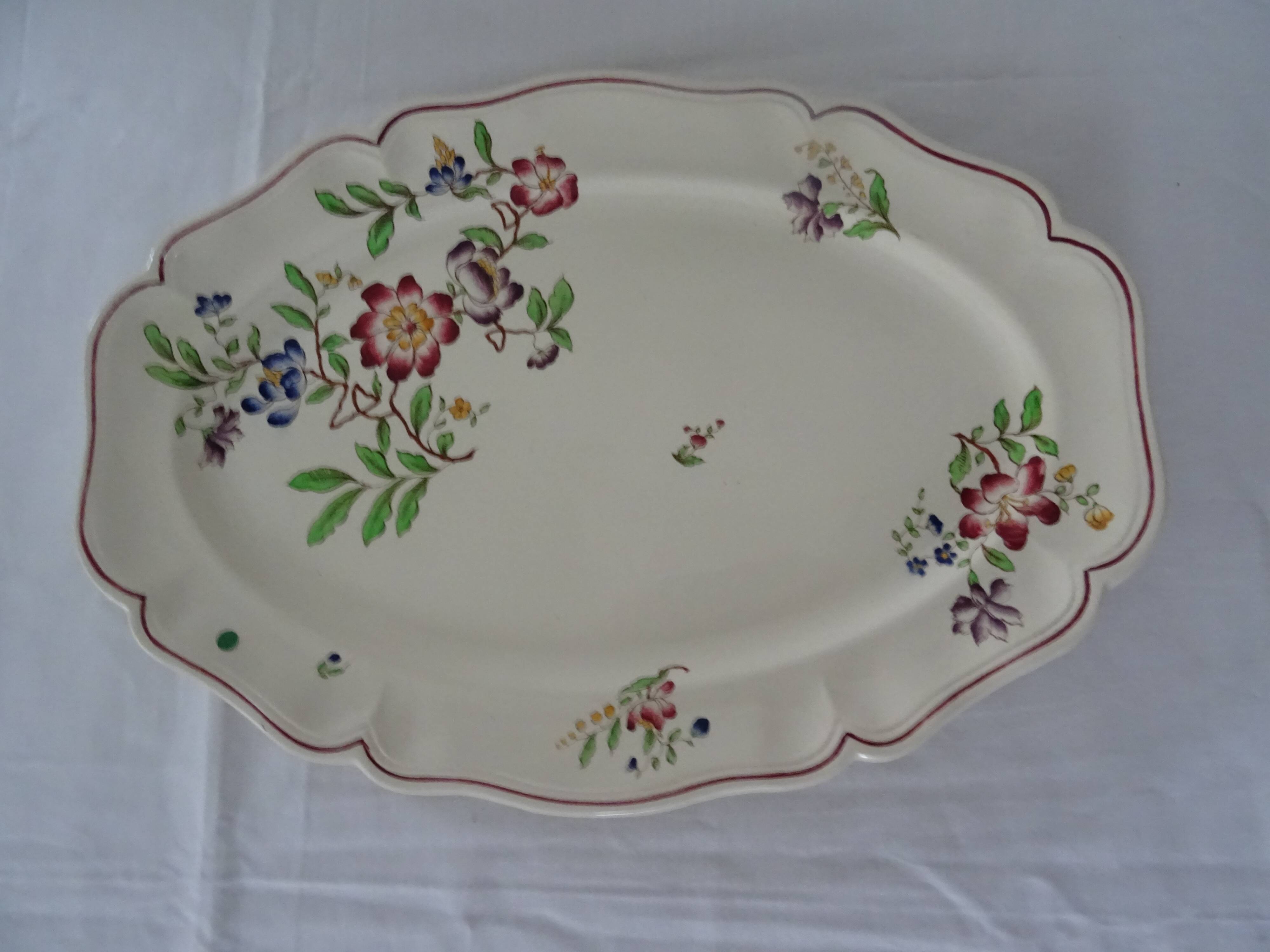 Oval dish Sarreguemines faience old flower decoration Strasbourg