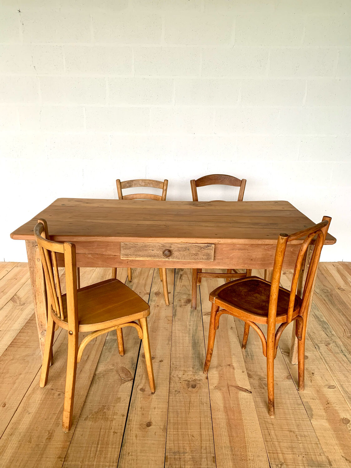 Farmhouse table