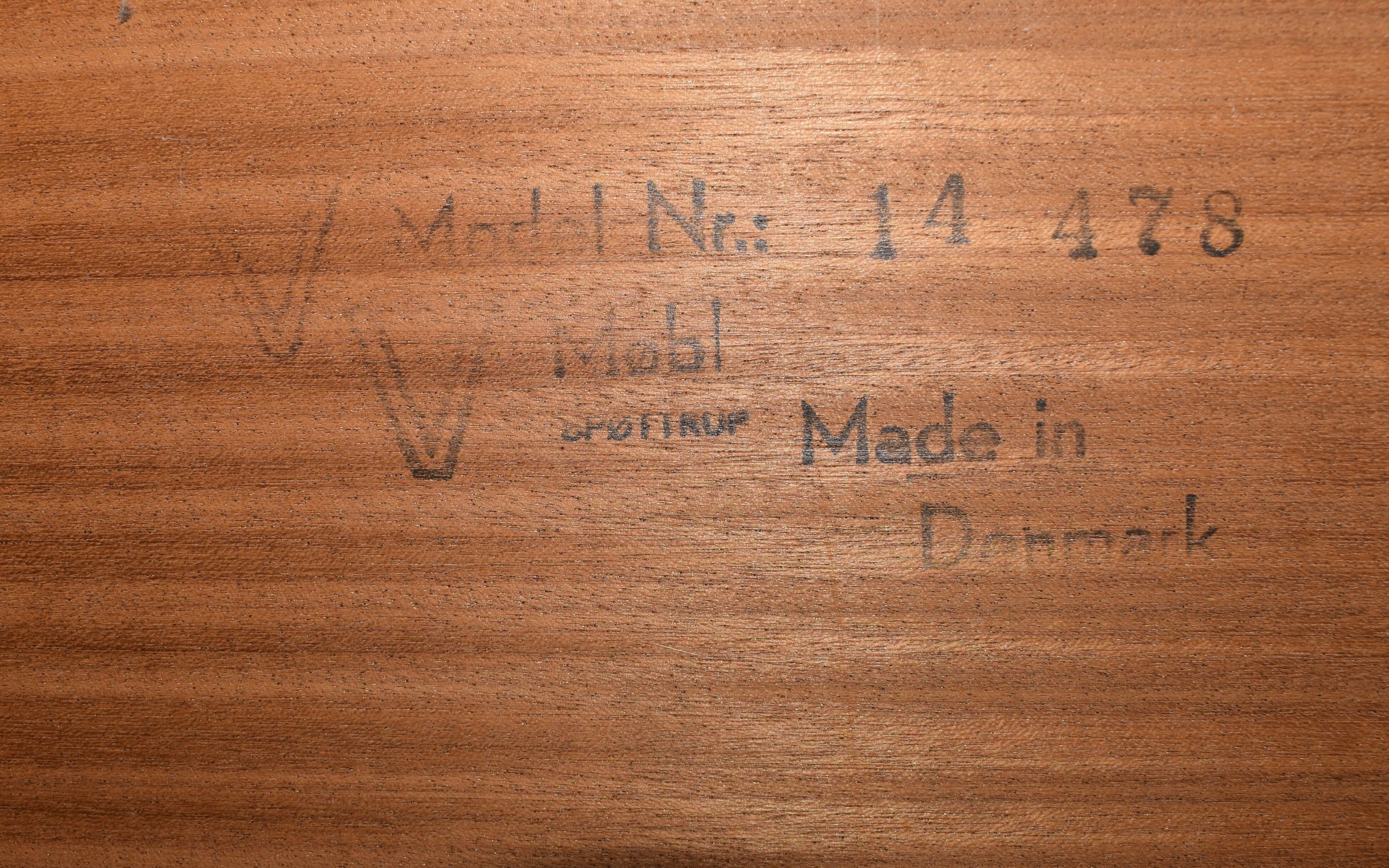 Extendable dining table from VV Møbler Spøttrup, 1970s