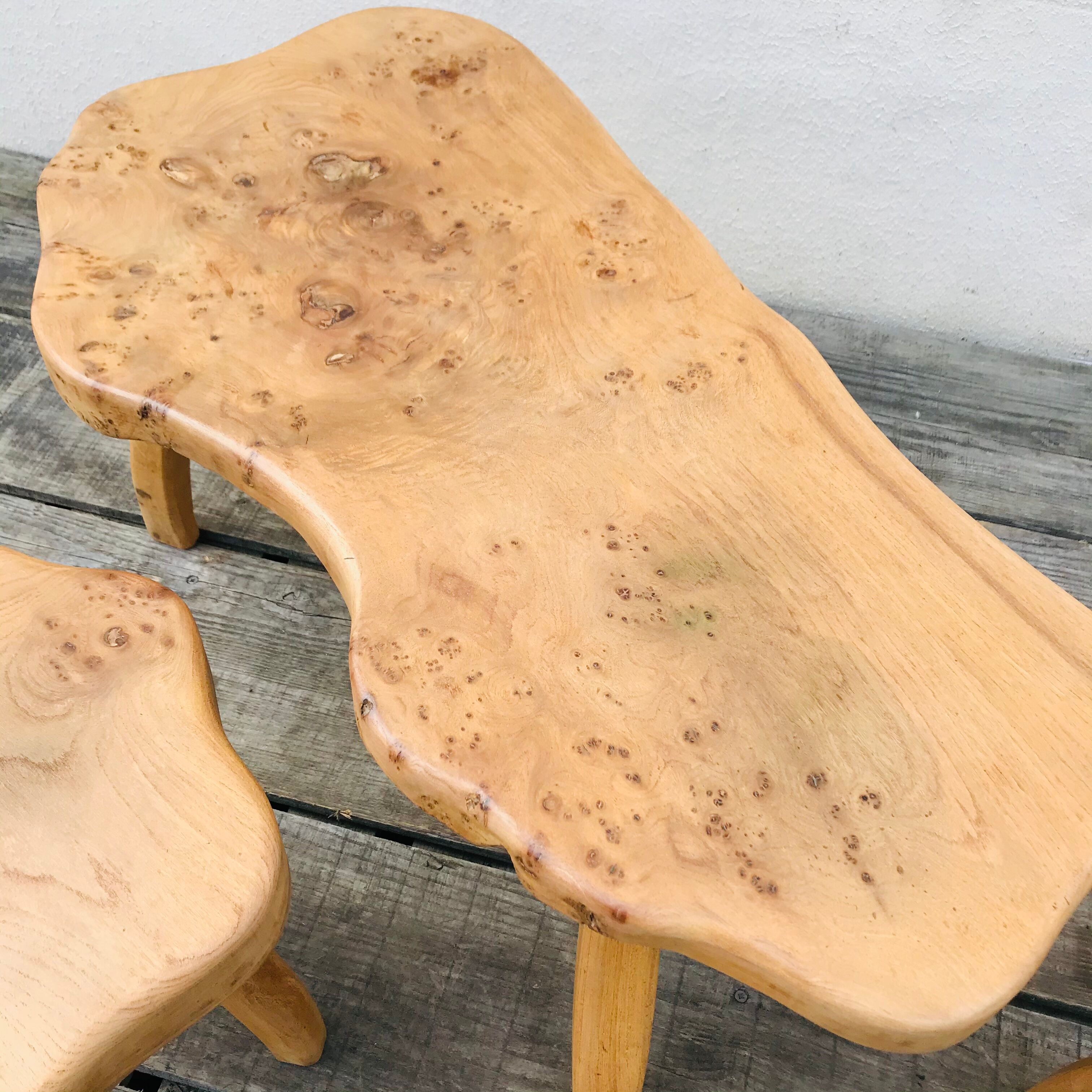 Vintage brutalist coffee table 70 and its 2 stools