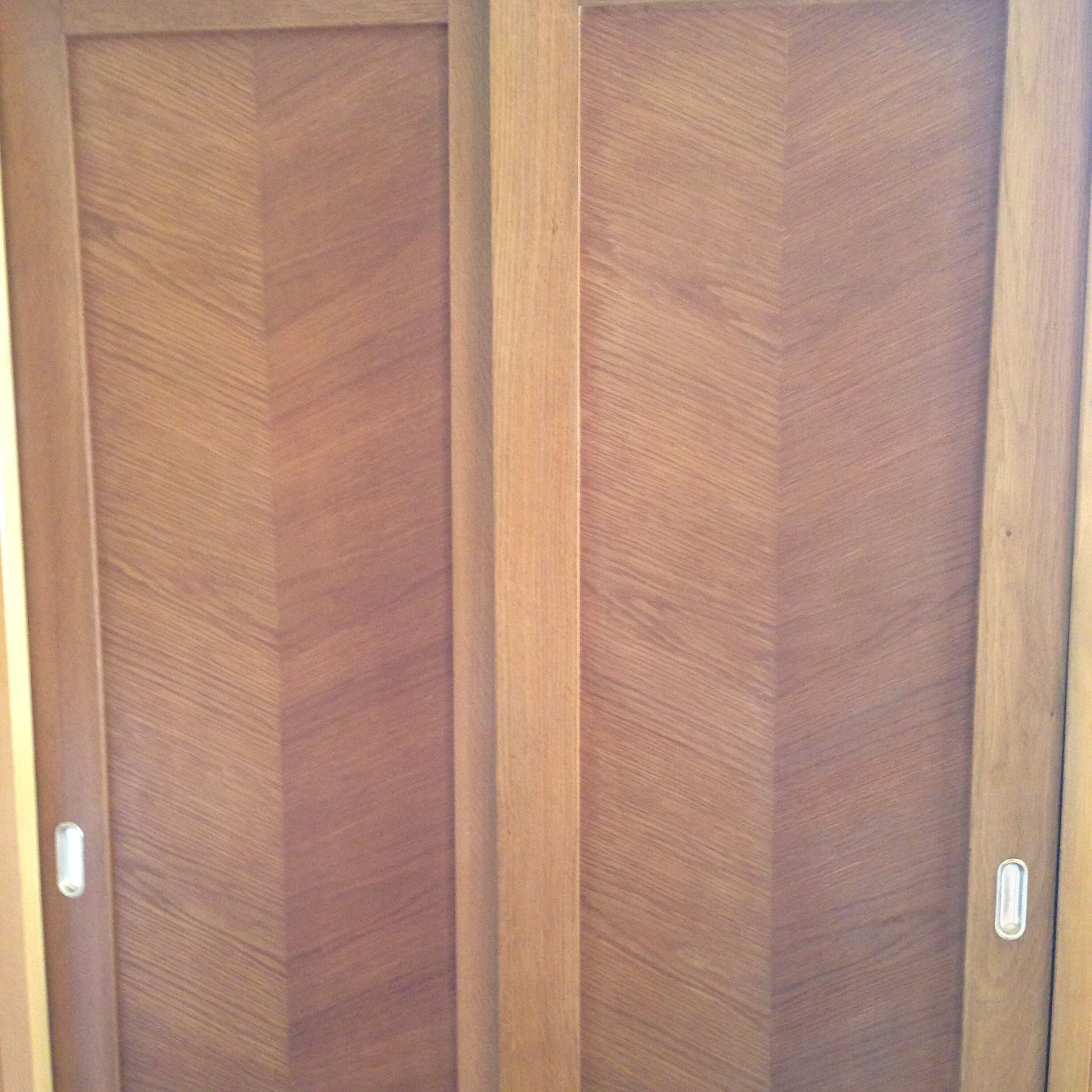 Sliding door cabinet
