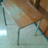 Children's desk model 322 by Jacques Hitier Mullca edition