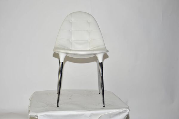 Chaise Caprice en cuir blanc Philippe Starck pour Cassina
