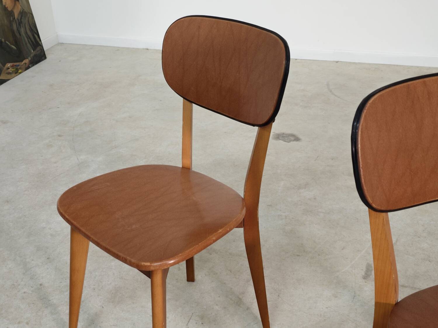 Pair of vintage French chairs in light brown skai