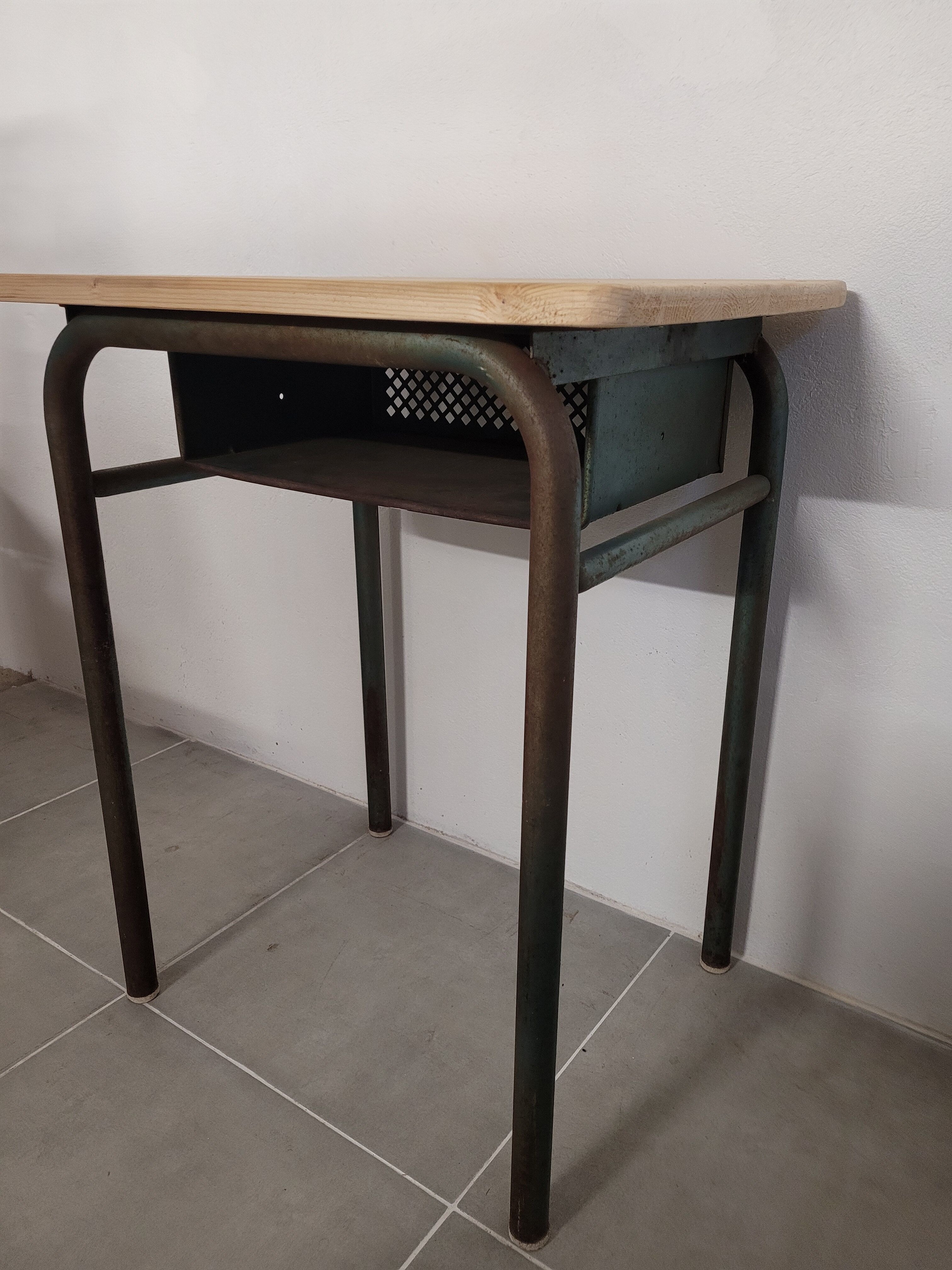 School desk