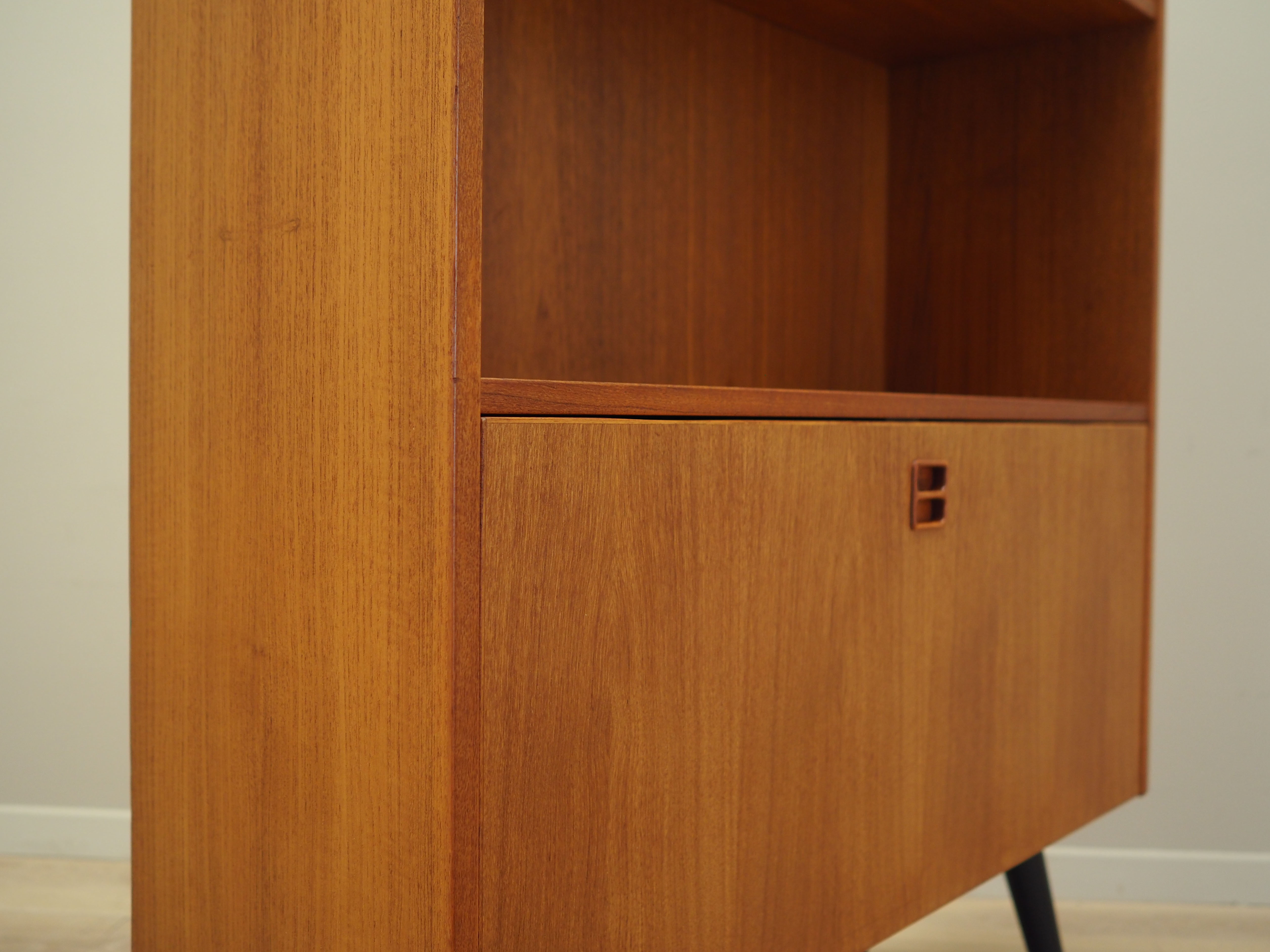 Teak bookcase, Danish design, 1970s, production: Denmark