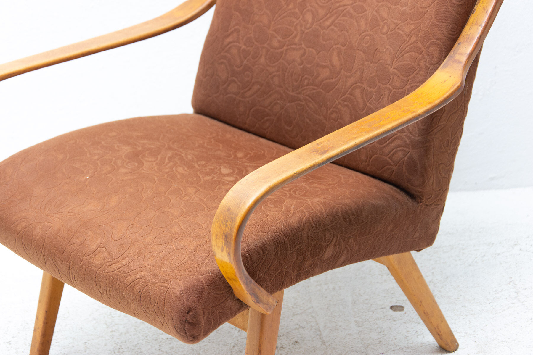 Pair of midcentury armchairs by jaroslav šmídek for jitona, 1960´s