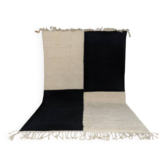 Tapis beni ouarin fait a main traditionnelle taille 150 x 250 cm